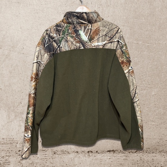 Real tree Camp Fleece Pullover - Picture 2 of 3